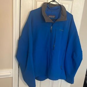 Men’s Patagonia  blue jacket size Large